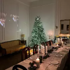 Две Комнаты. Винтажное Пространство в Усадьбе Измайлово