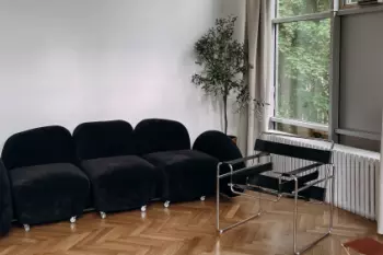 Base Преображенская площадь