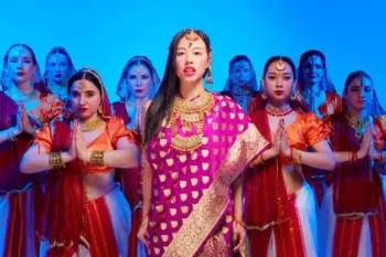 БЕЛАЯ СТУДИЯ