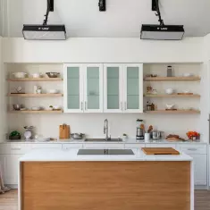 Студия Кухня