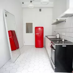 Красный угол