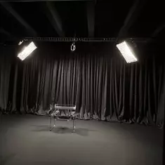 NEW ART studio